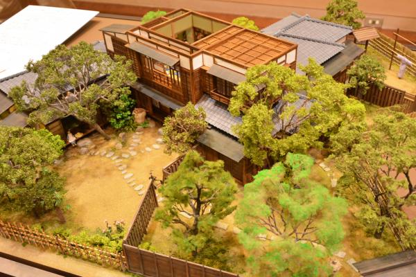 芥川龍之介邸の30分の1復元模型