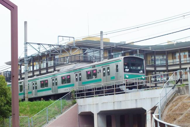 赤羽駅周辺の電車-6